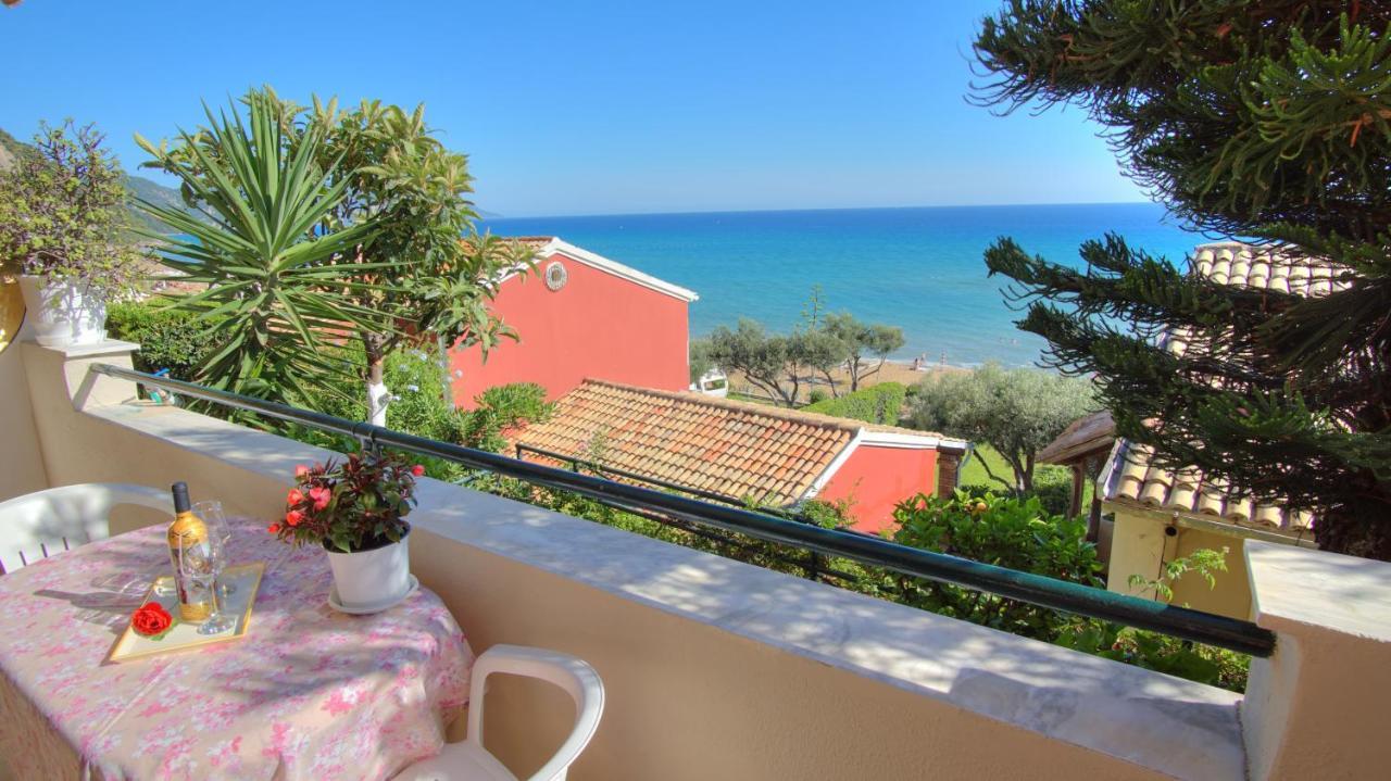 Sea View Maisonette Glyfada Beach Exterior photo